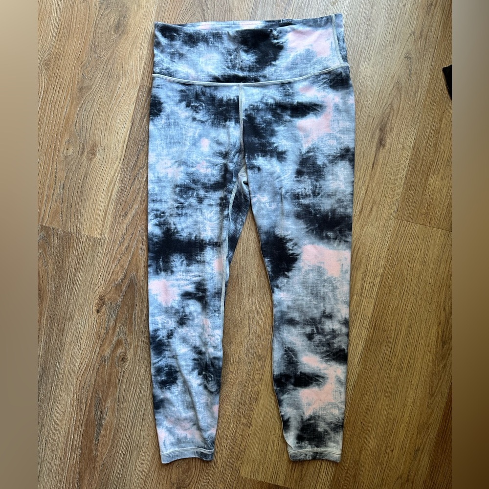 Athleta Elation 7/8 tights. tie dye leggings, size medium. - Picture 2 of 5